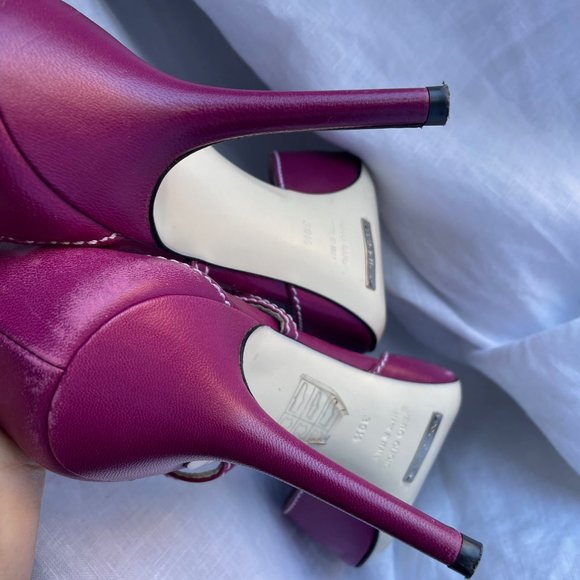 Dolce and Gabbana Leather T-Strap Sandals 39,5 - Picture 6 of 13